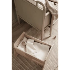 Kids Concept® Poppenwieg Met Beddengoed Natuur -Speelgoedpop kids concept poppenwieg met beddengoed natuur a281499 2