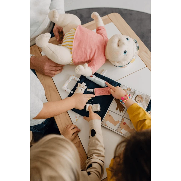 Rubens Barn Eerste Hulp Koffer 4 Rubens Barn Eerste Hulp Koffer - Afbeelding 2